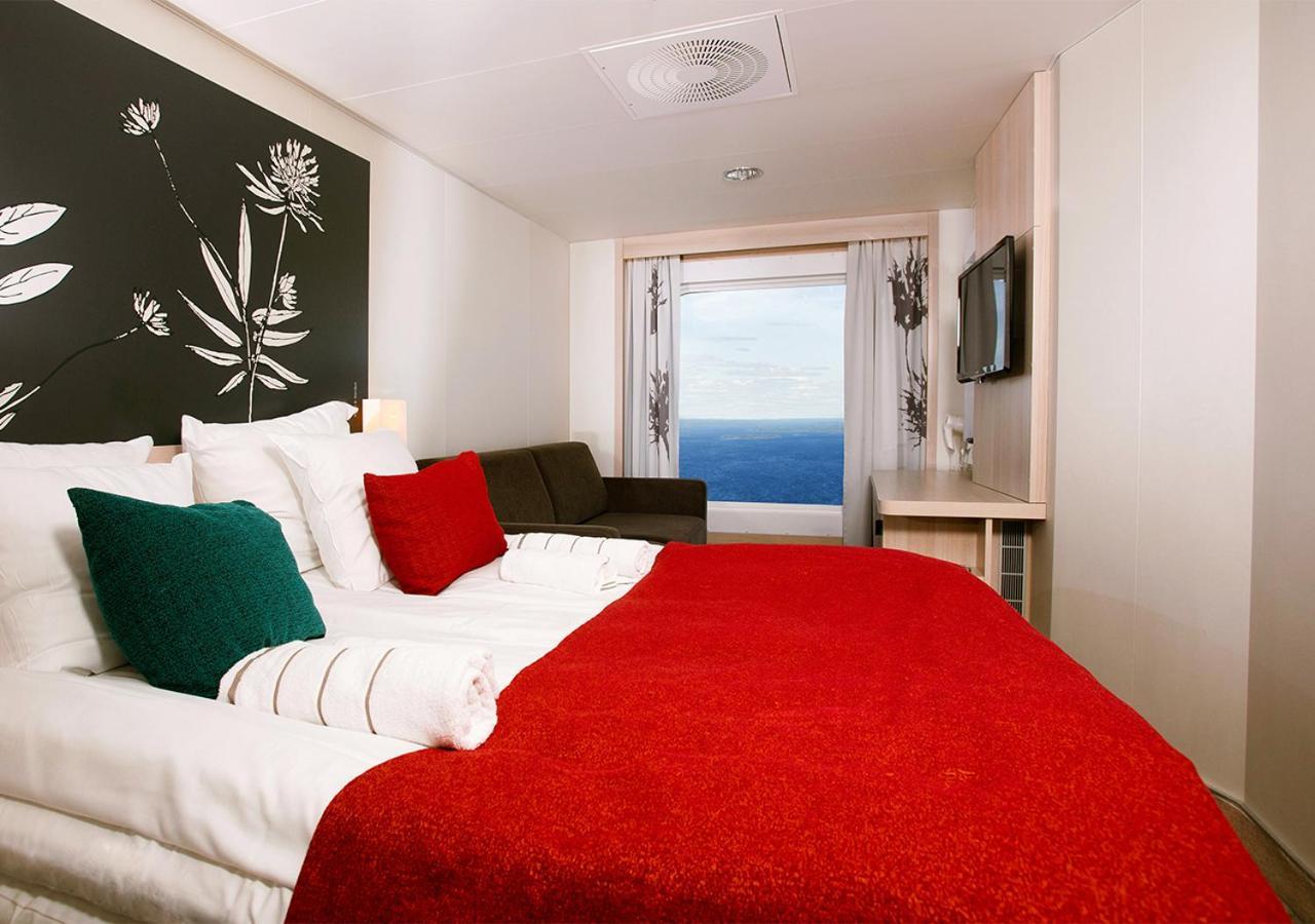 Hotel Viking Line Ferry Viking Grace - One-Way Journey From Turku To Stockholm Pokoj fotografie